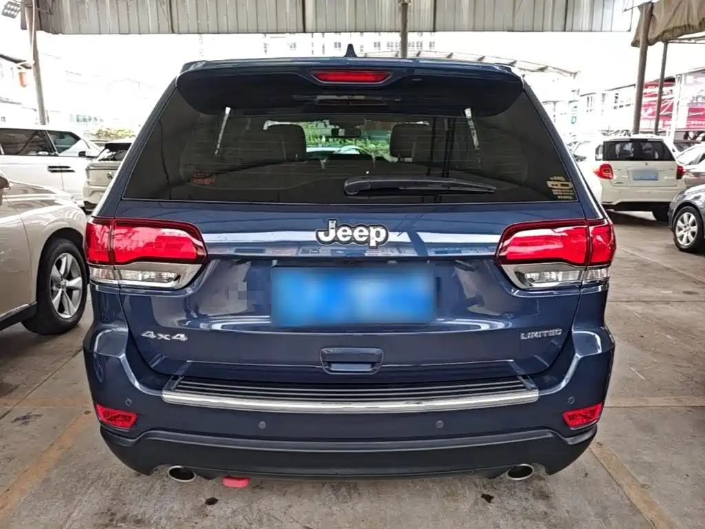 Jeep Grand Cherokee (Import) — фото 6