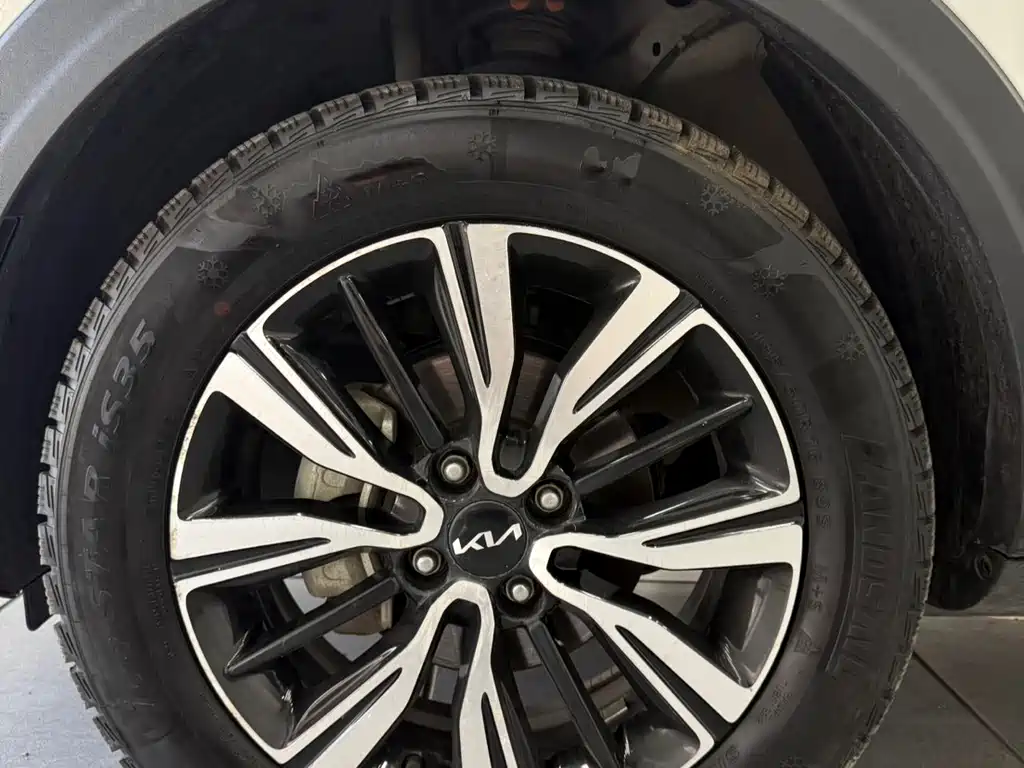 Kia KX1 — фото 14