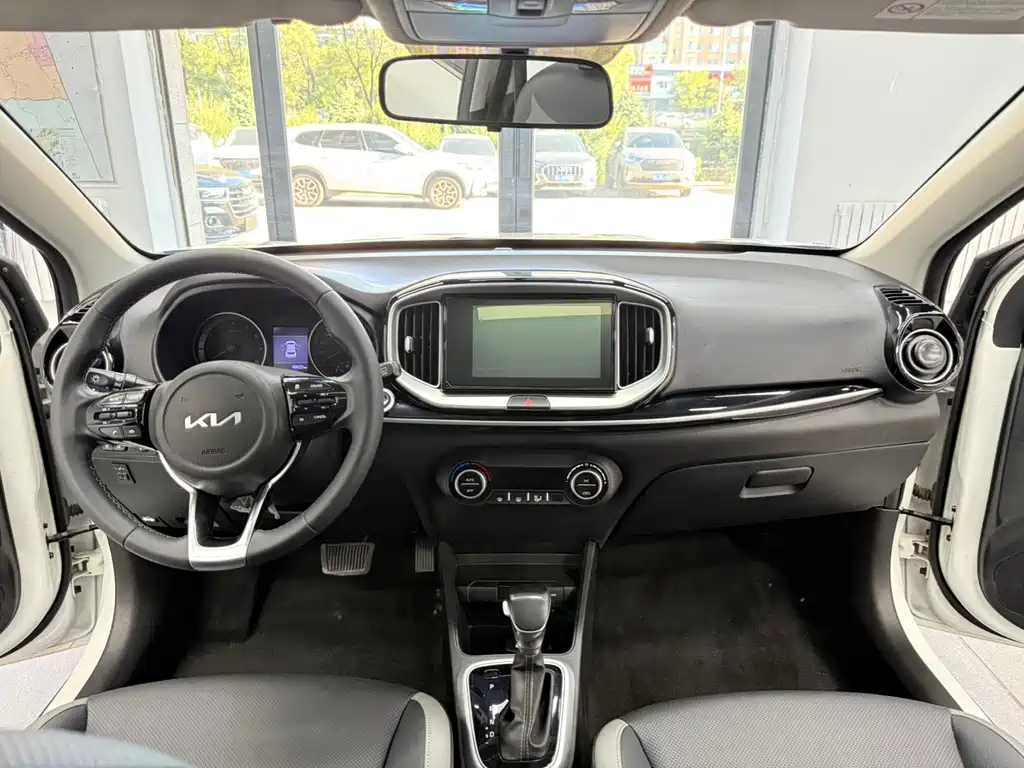 Kia KX1 — фото 10
