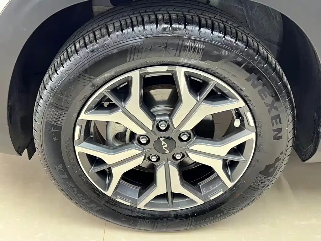 Kia KX3 — фото 25
