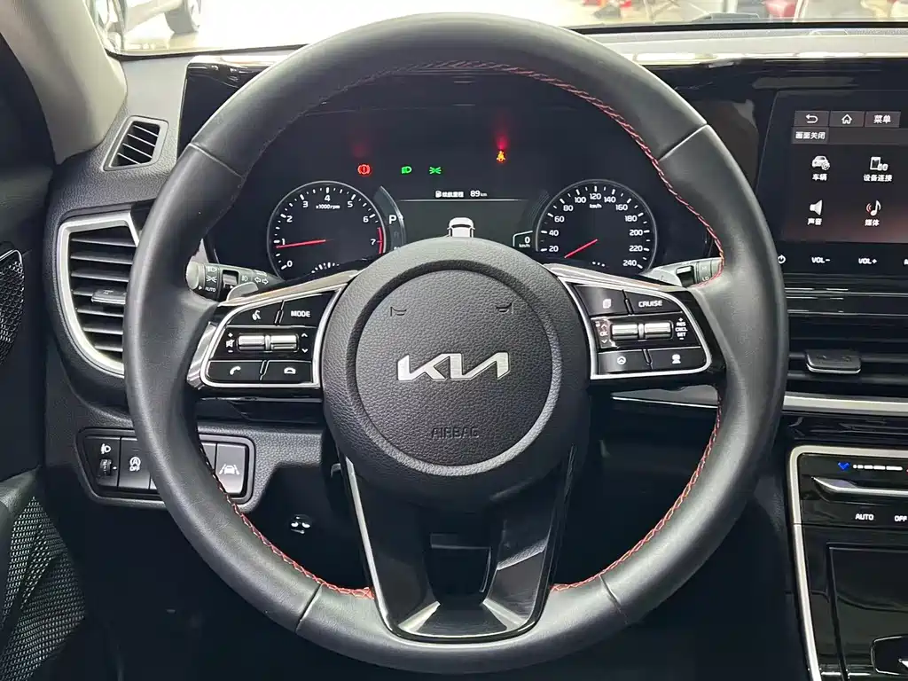 Kia KX3 — фото 10