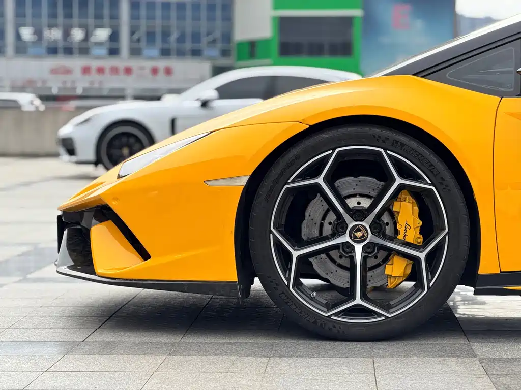 Lamborghini Huracán — фото 3