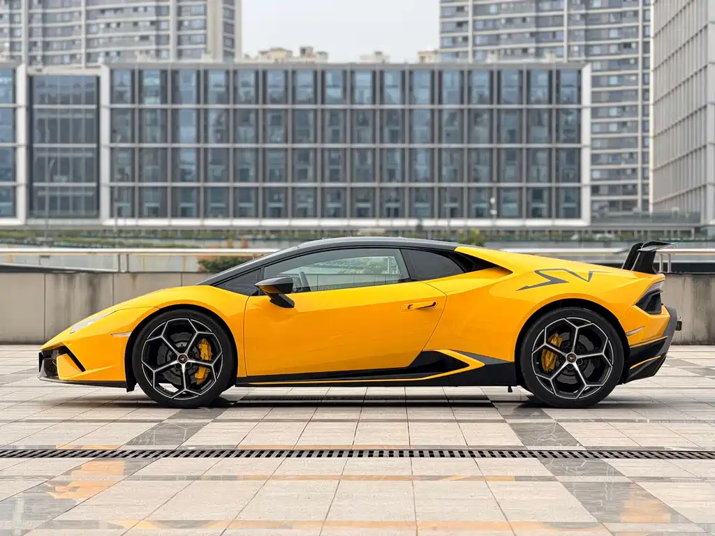 Lamborghini Huracán — фото 4