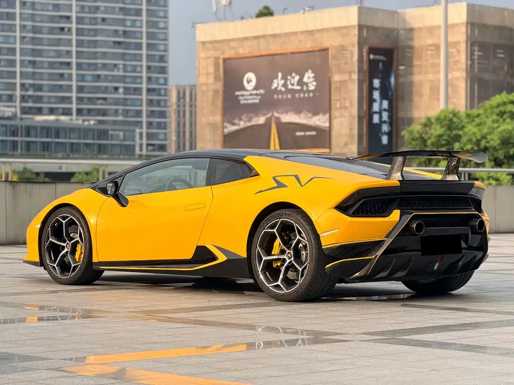 Lamborghini Huracán — фото 5