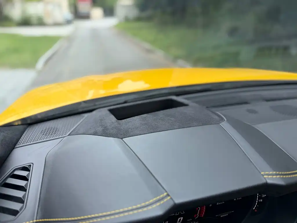 Lamborghini Urus — фото 9
