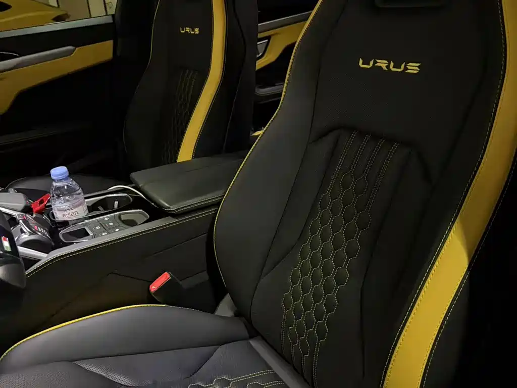 Lamborghini Urus — фото 8