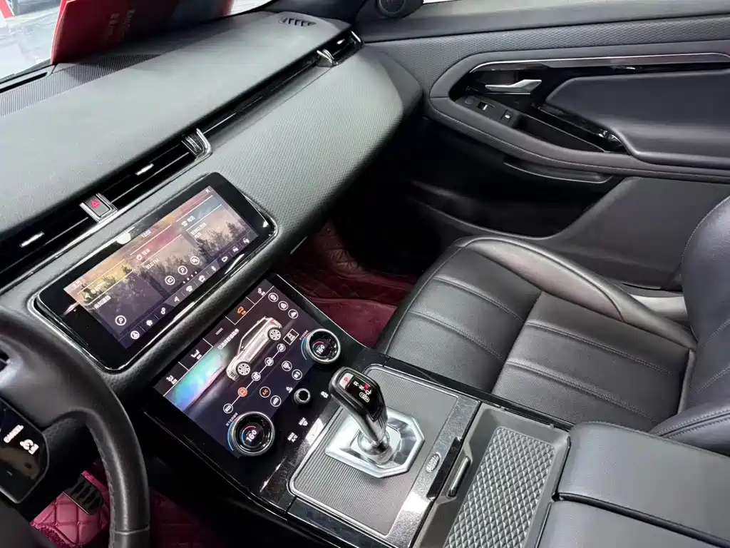 Land Rover Evoque — фото 10