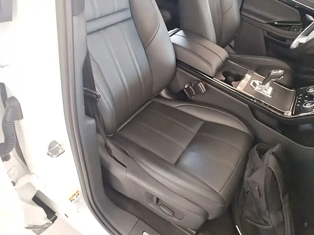 Land Rover Evoque — фото 20