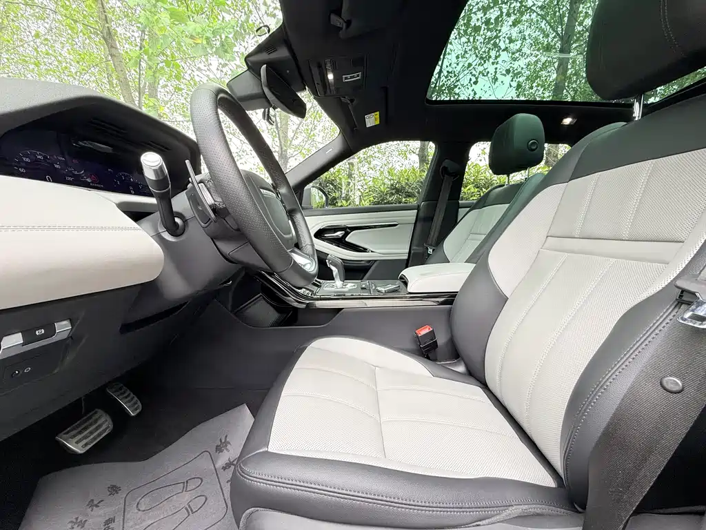 Land Rover Evoque — фото 6