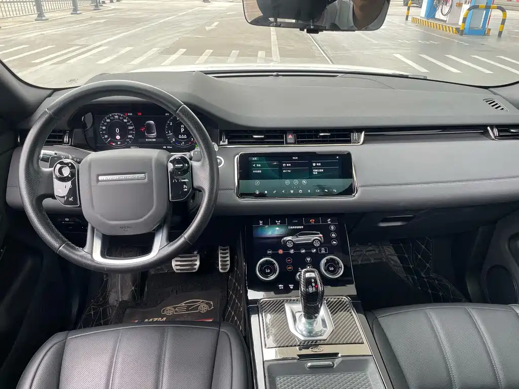 Land Rover Evoque — фото 15