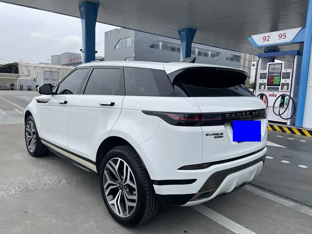 Land Rover Evoque — фото 6