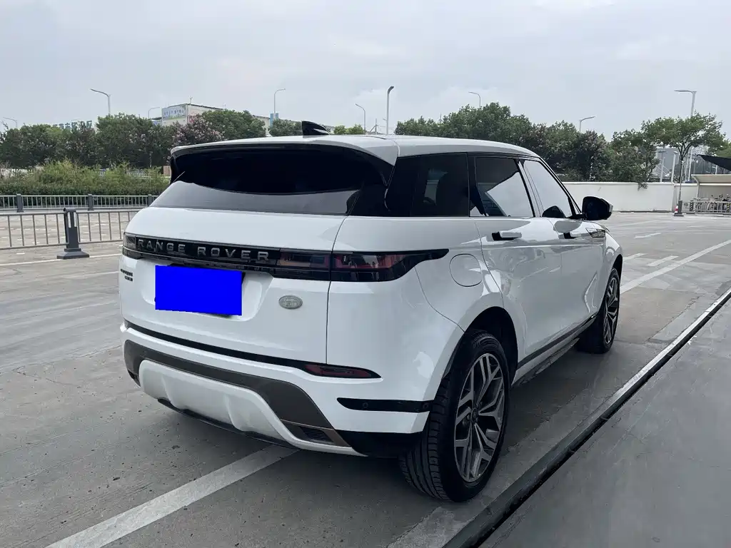 Land Rover Evoque — фото 8