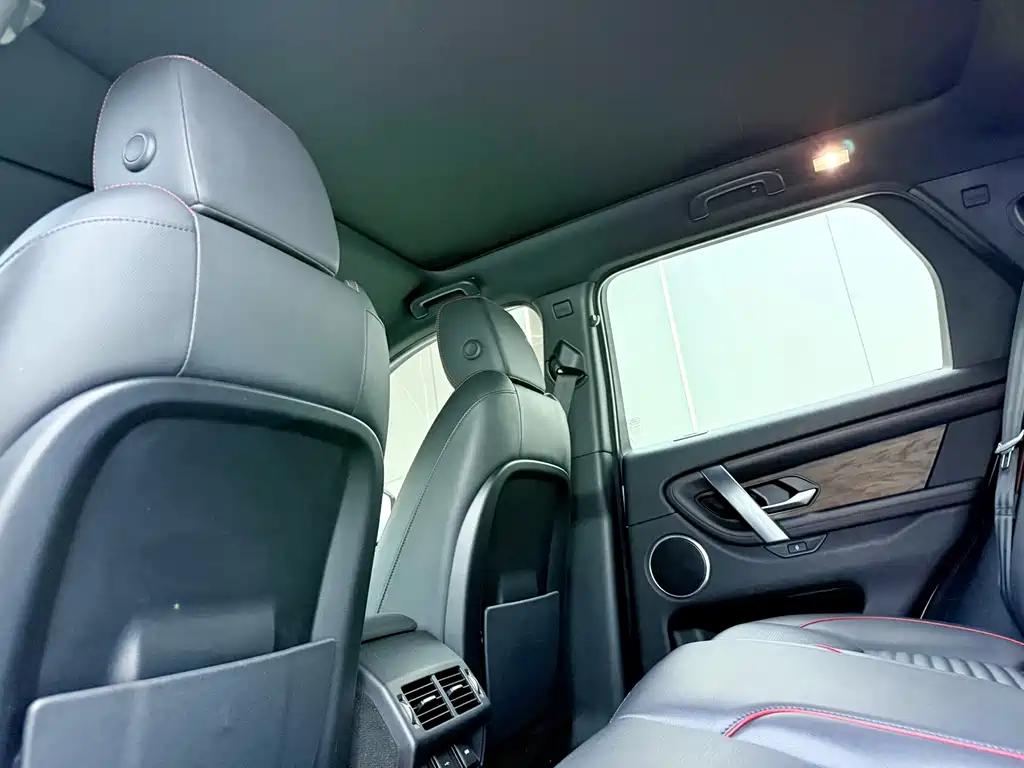 Land Rover Discovery Sport — фото 9