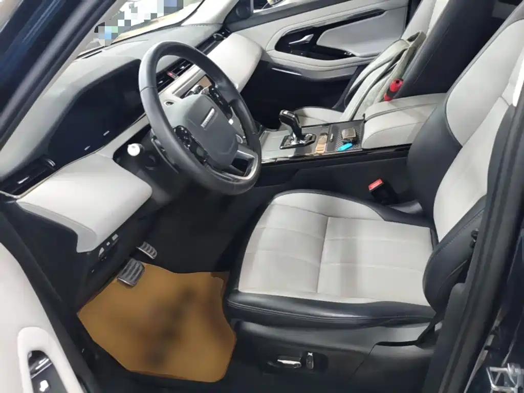 Land Rover Evoque — фото 15