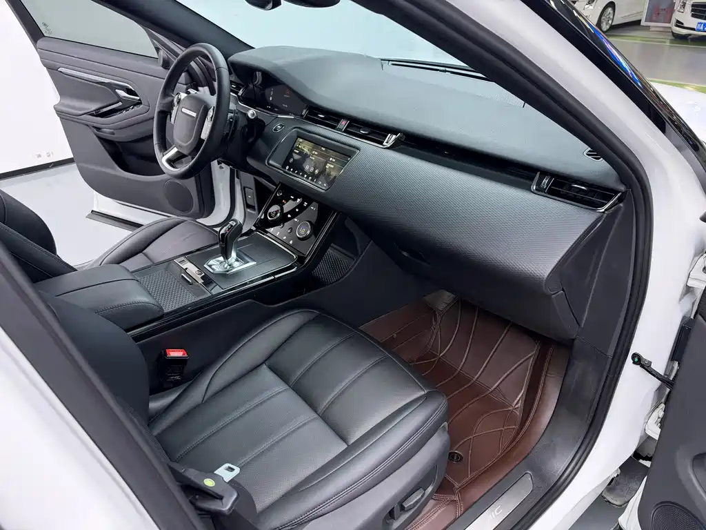 Land Rover Evoque — фото 4