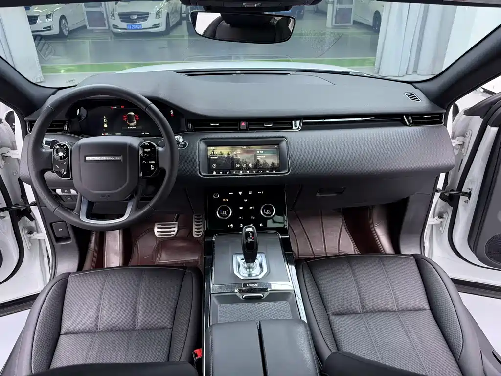 Land Rover Evoque — фото 7
