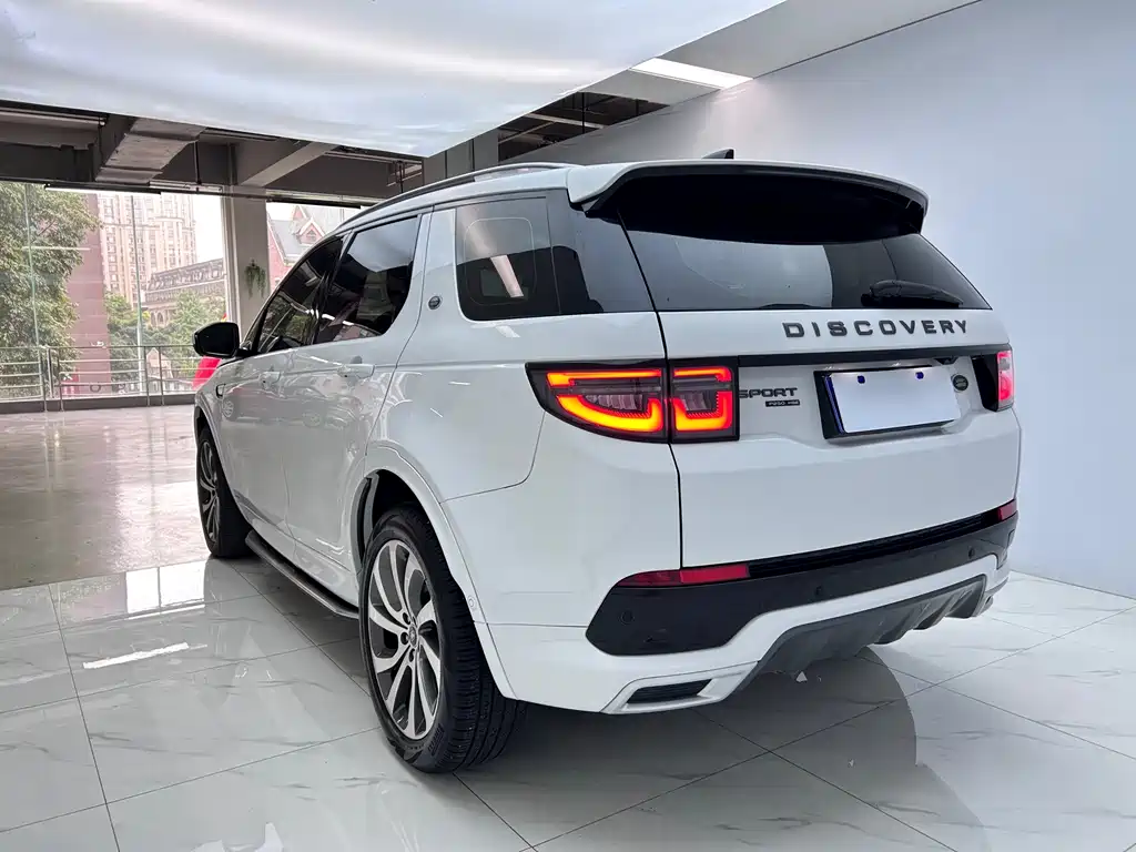 Land Rover Discovery Sport — фото 6