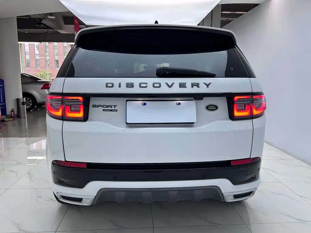 Land Rover Discovery Sport — фото 7