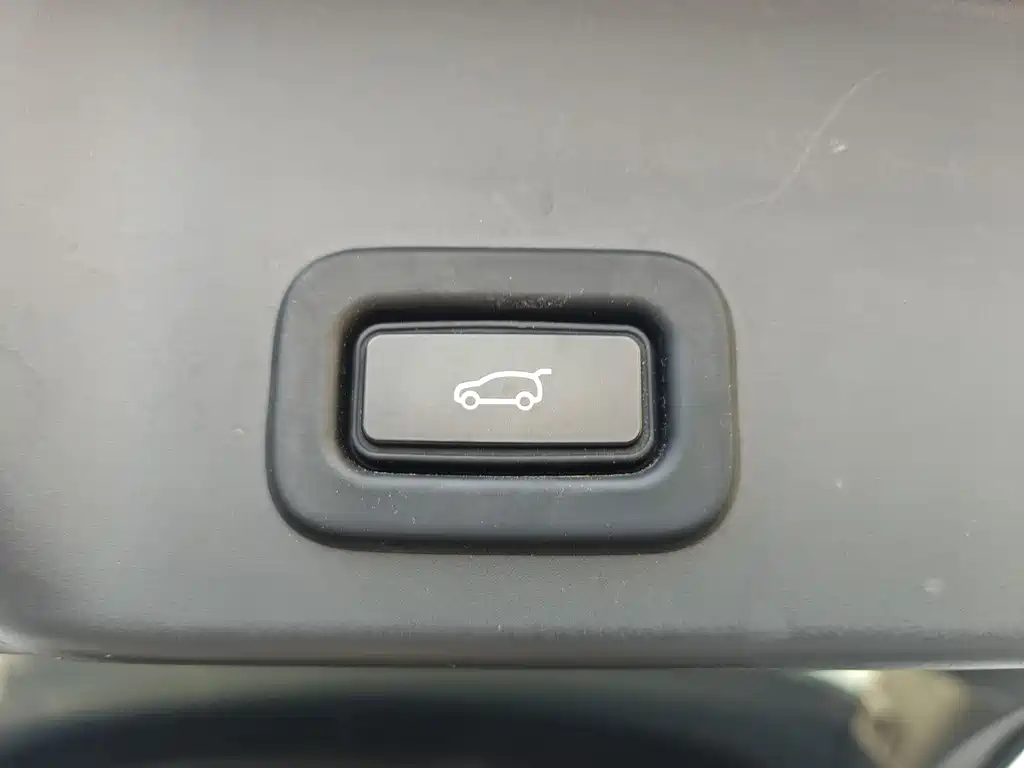 Land Rover Evoque — фото 20