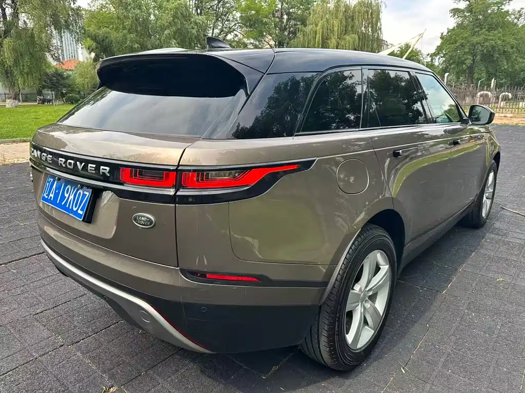 Land Rover Velar — фото 6