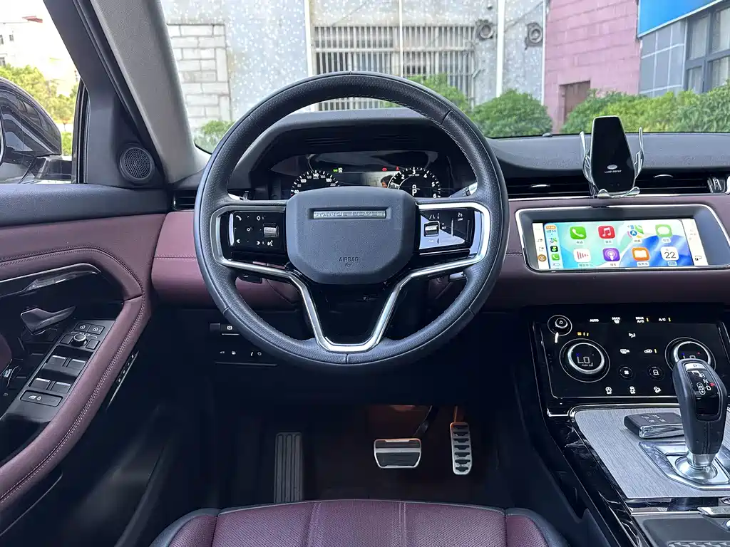 Land Rover Evoque PHEV — фото 4