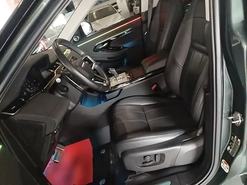 Land Rover Evoque — фото 15