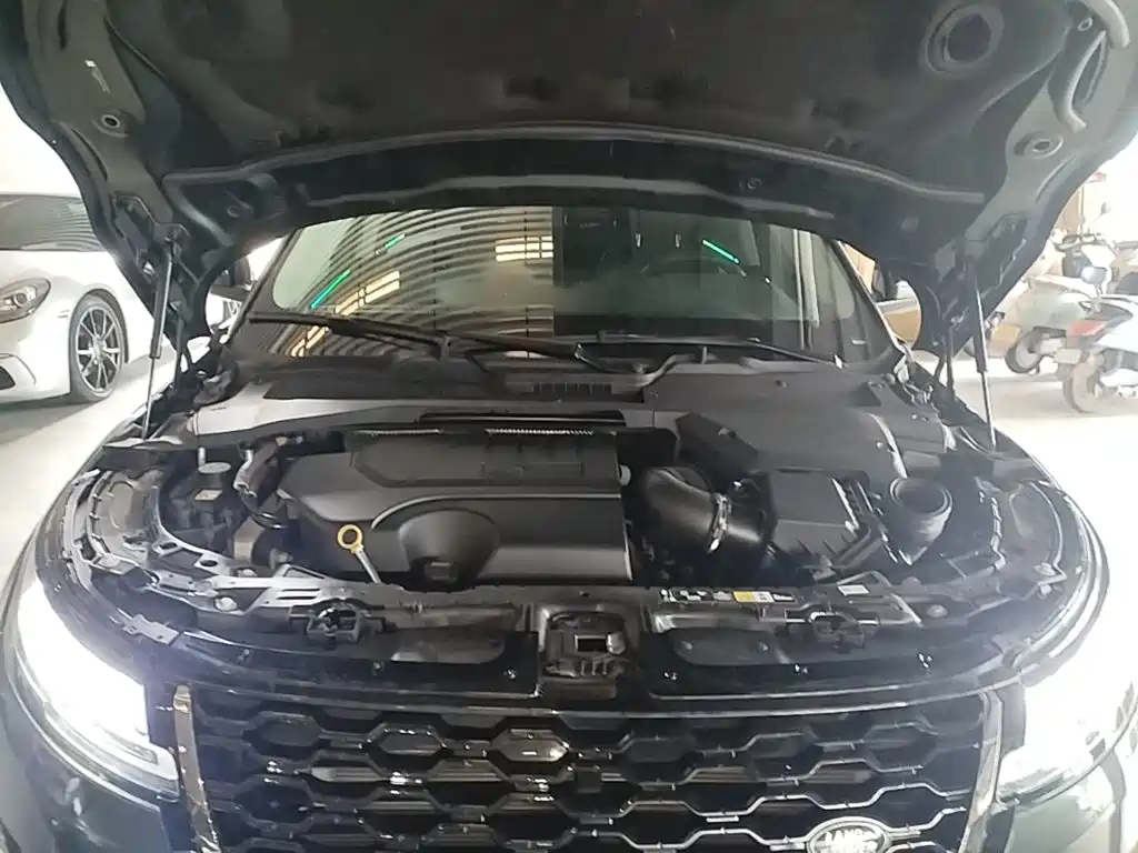 Land Rover Evoque — фото 20
