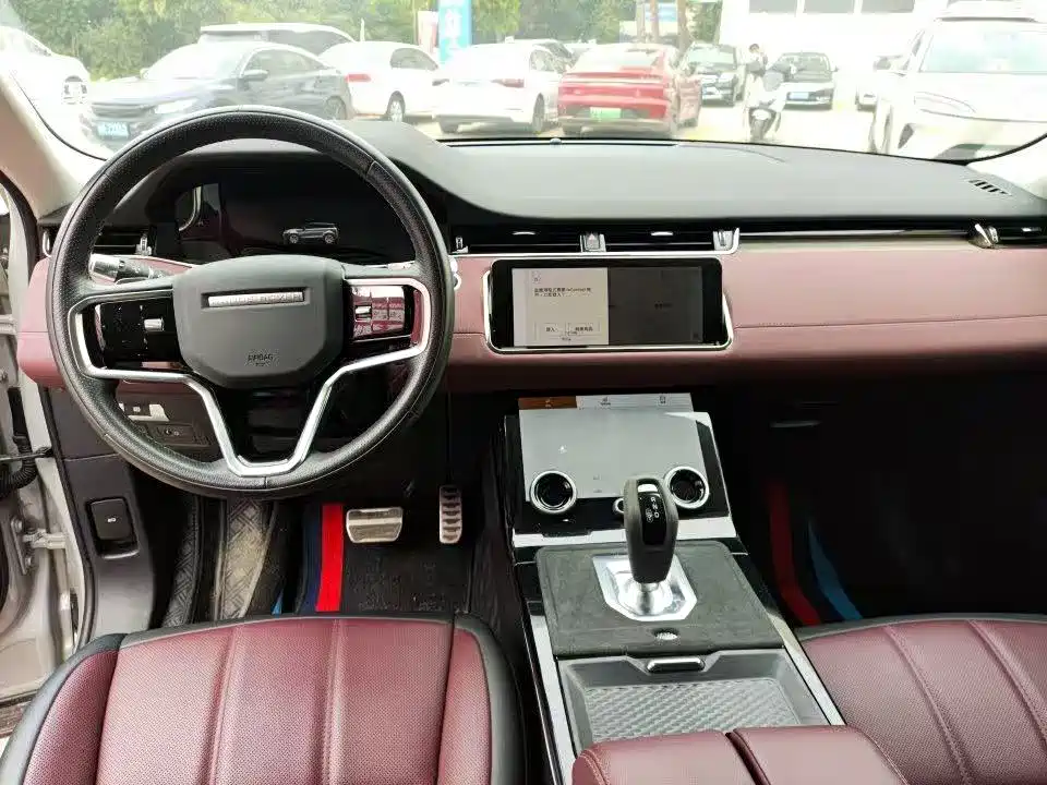 Land Rover Evoque — фото 3