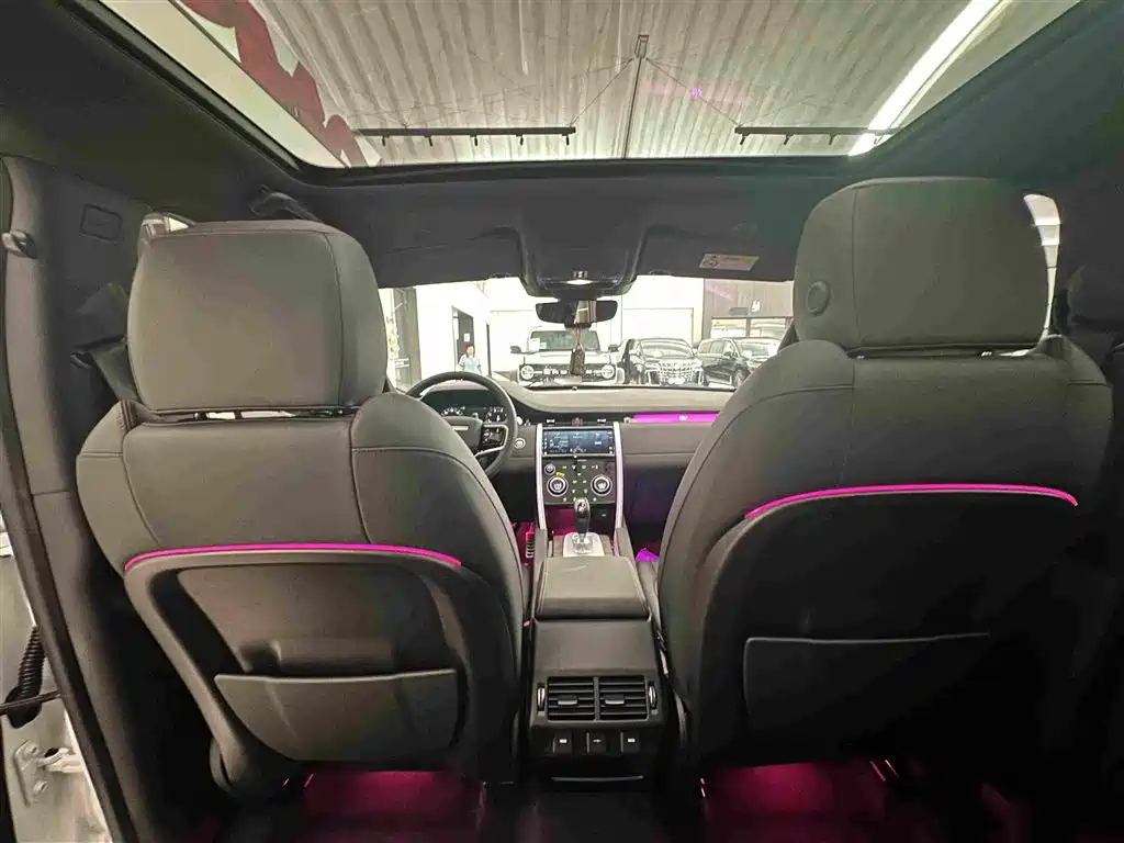 Land Rover Discovery Sport — фото 23