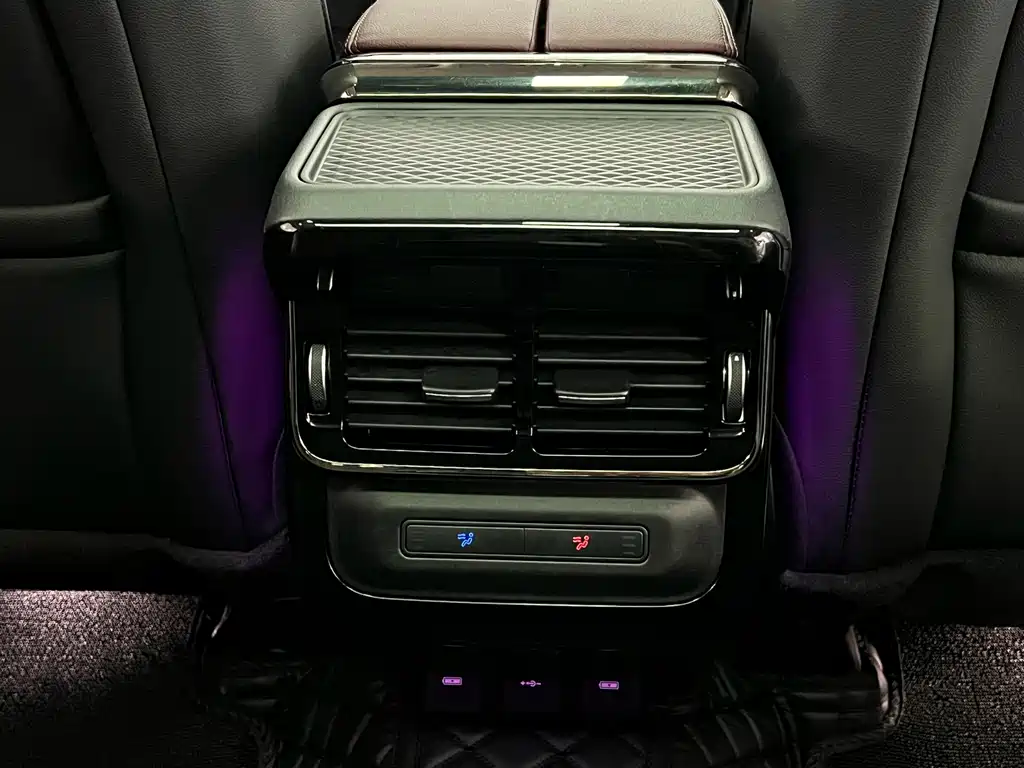 Land Rover Evoque — фото 40