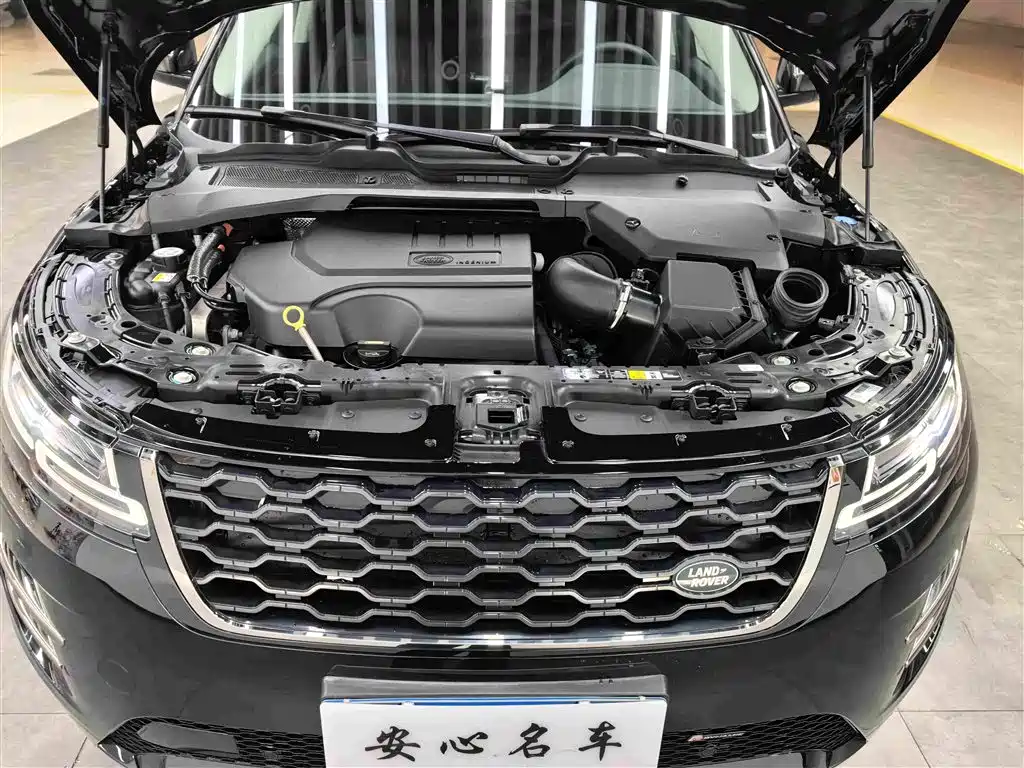 Land Rover Evoque — фото 14