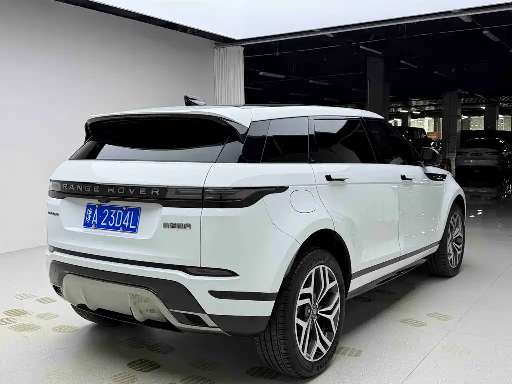 Land Rover Evoque — фото 13