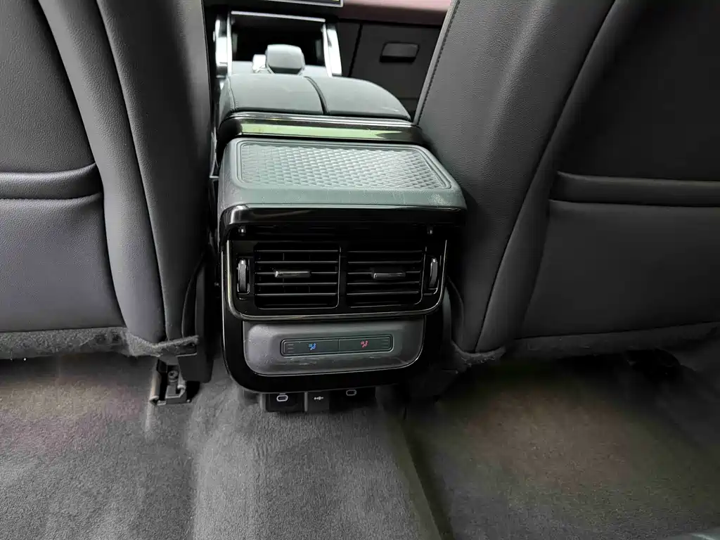 Land Rover Evoque — фото 8
