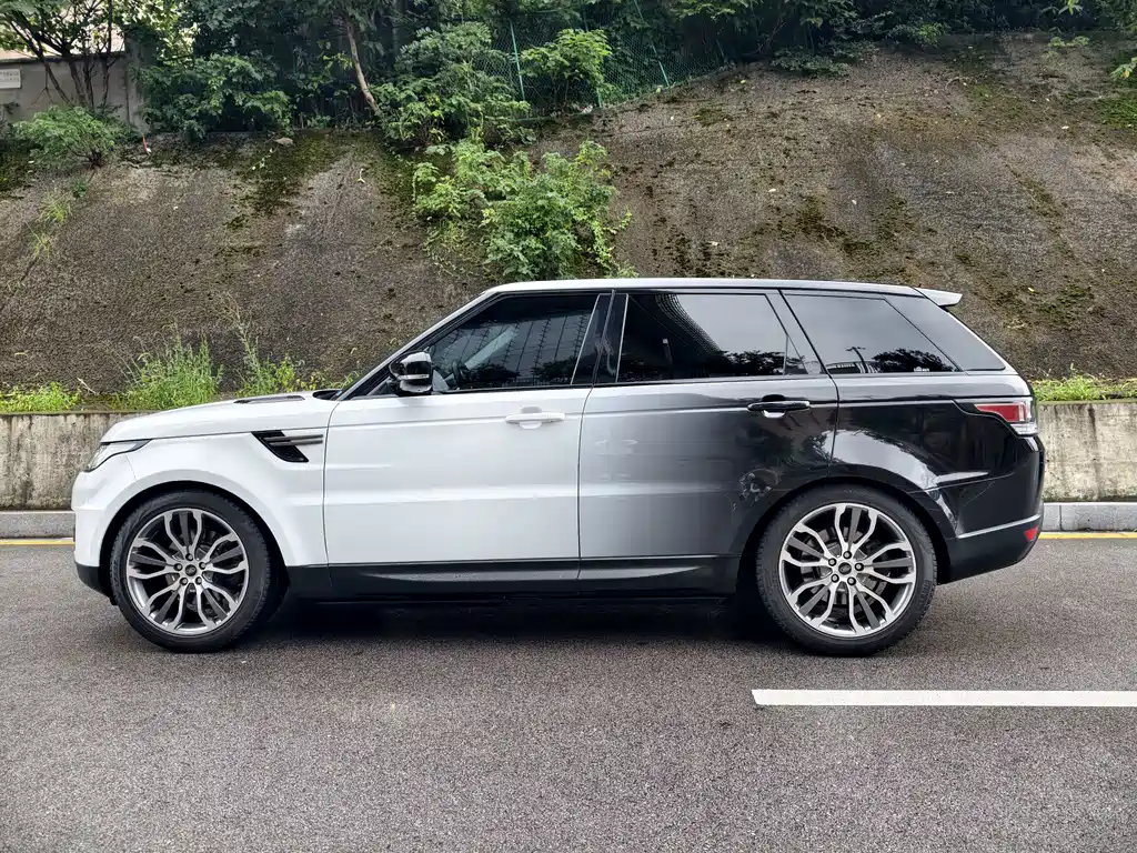 Land Rover Sport — фото 7