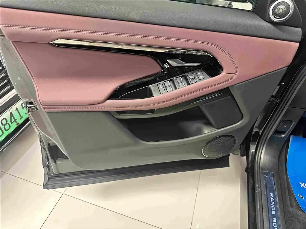 Land Rover Evoque — фото 5