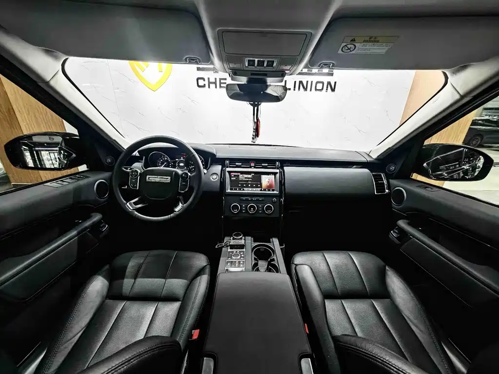 Land Rover Discovery — фото 17