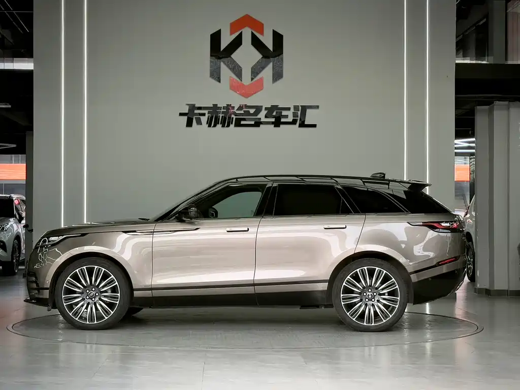 Land Rover Velar — фото 5