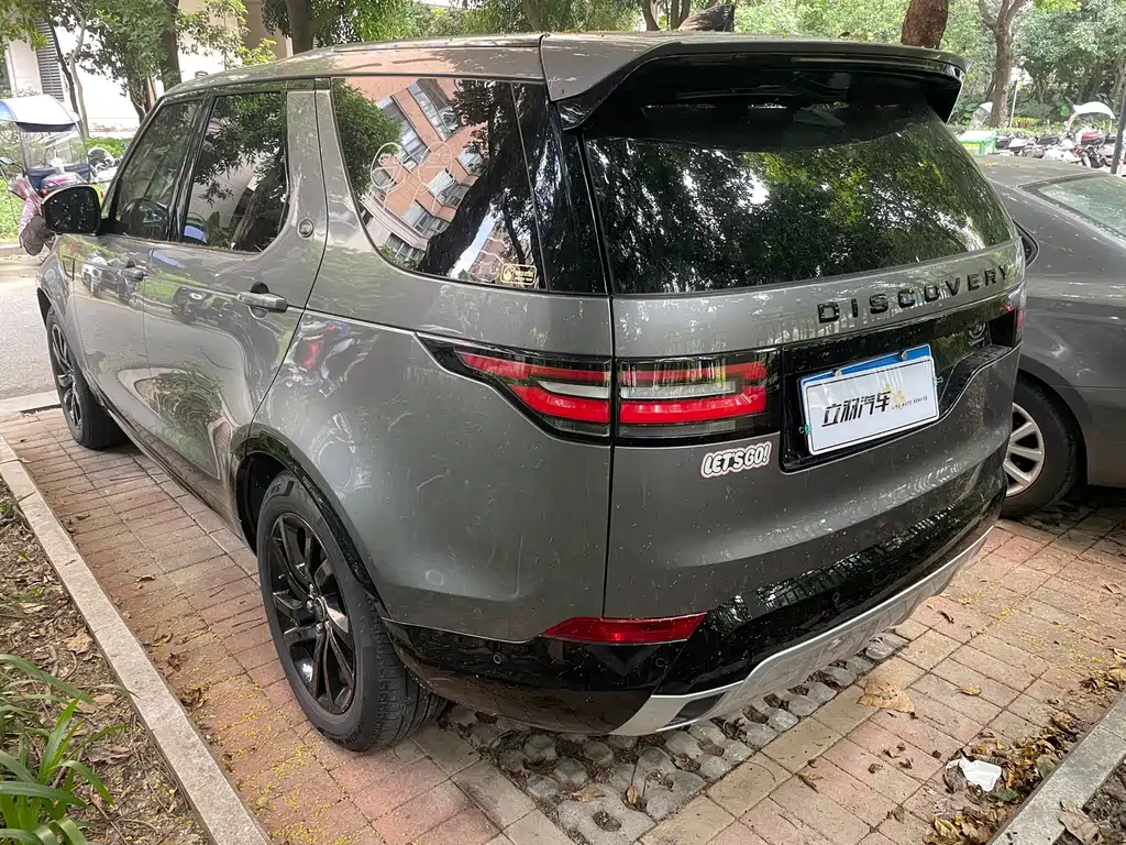 Land Rover Discovery — фото 10