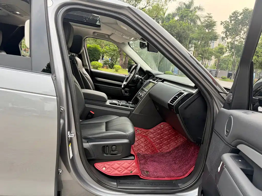Land Rover Discovery — фото 17
