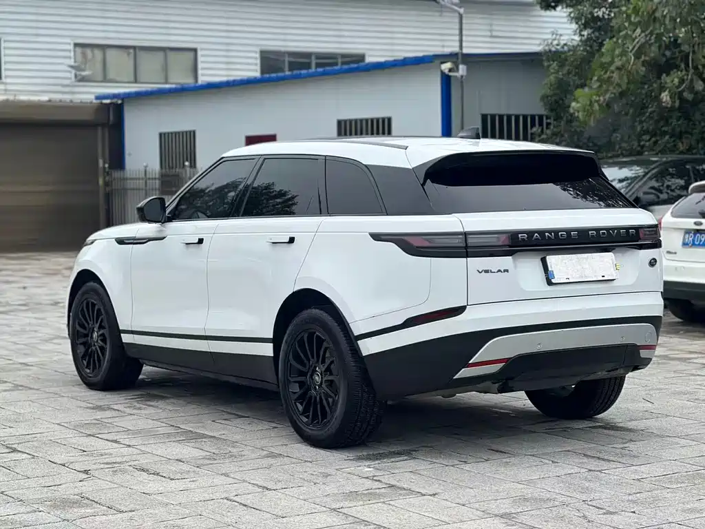 Land Rover Velar — фото 8