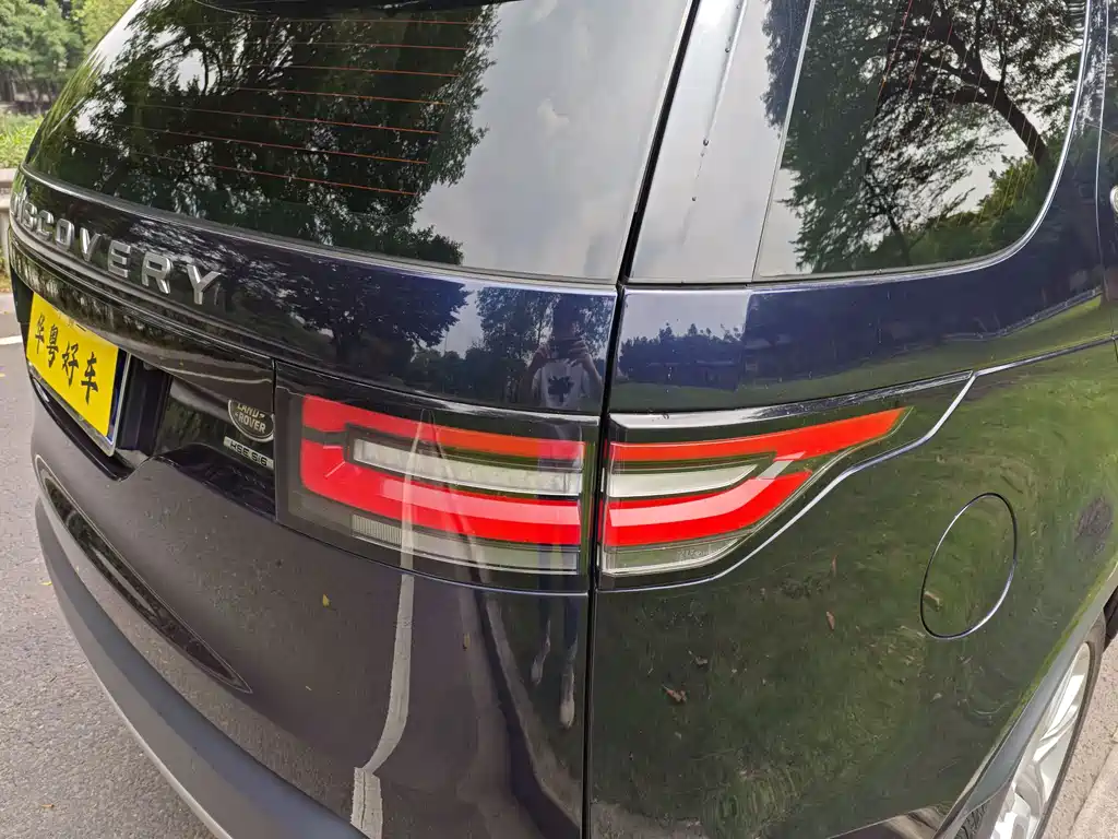 Land Rover Discovery — фото 29