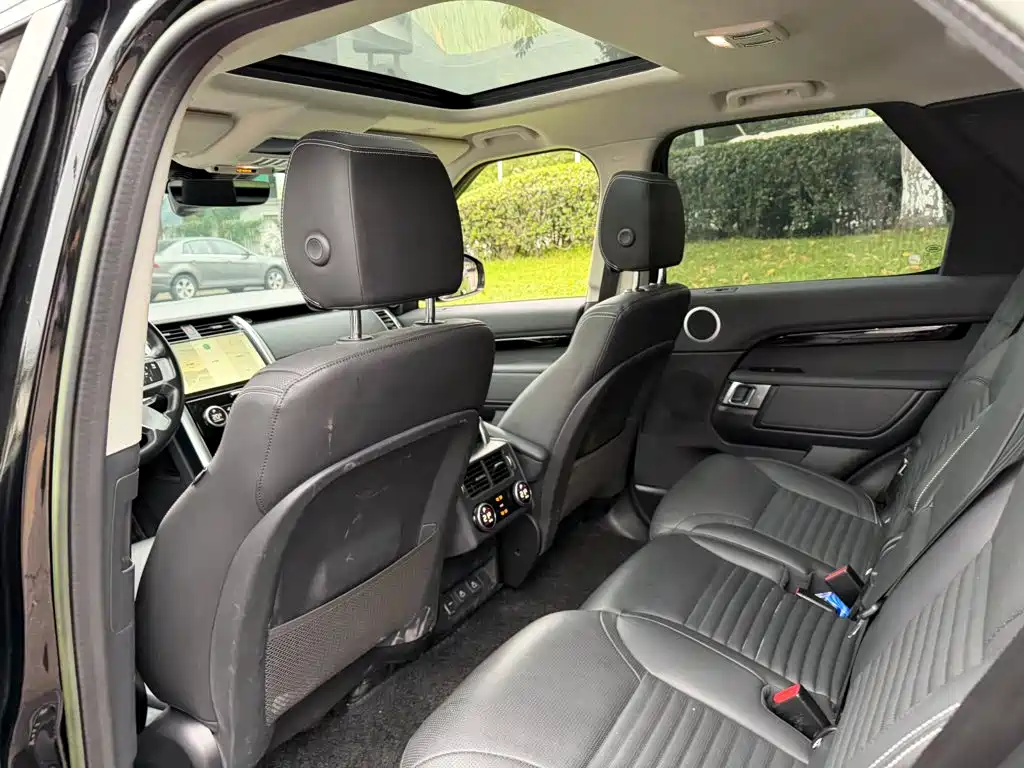 Land Rover Discovery — фото 11