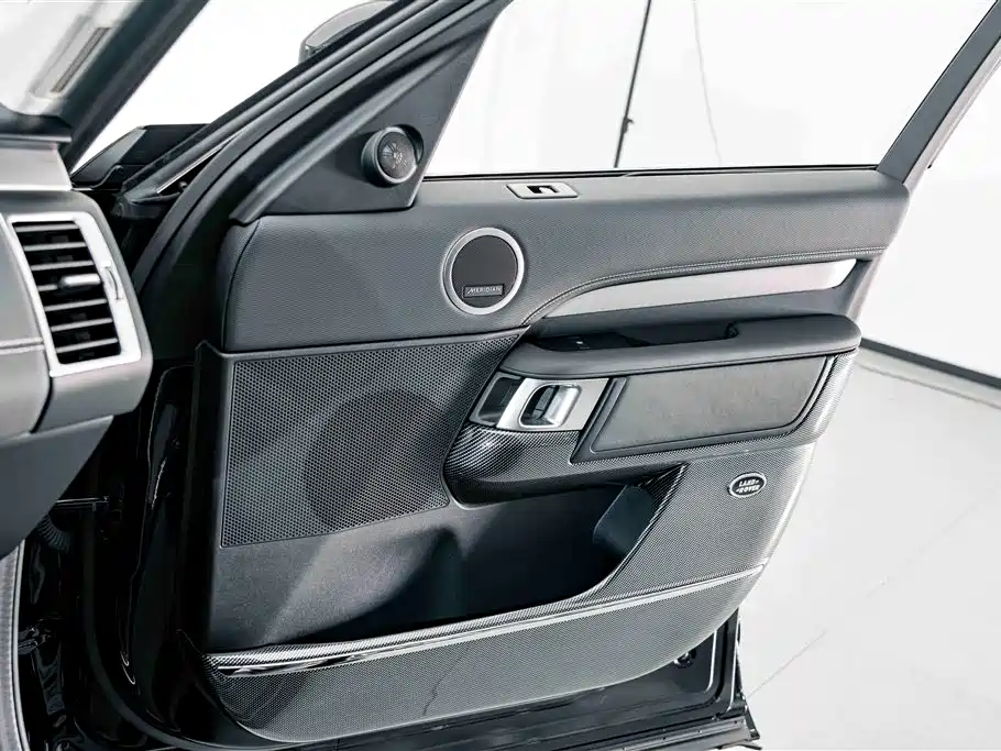 Land Rover Discovery — фото 16