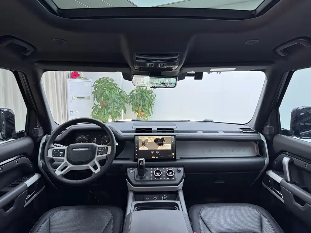 Land Rover Defender — фото 4