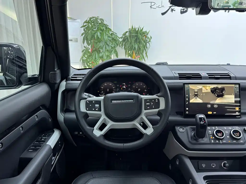 Land Rover Defender — фото 8