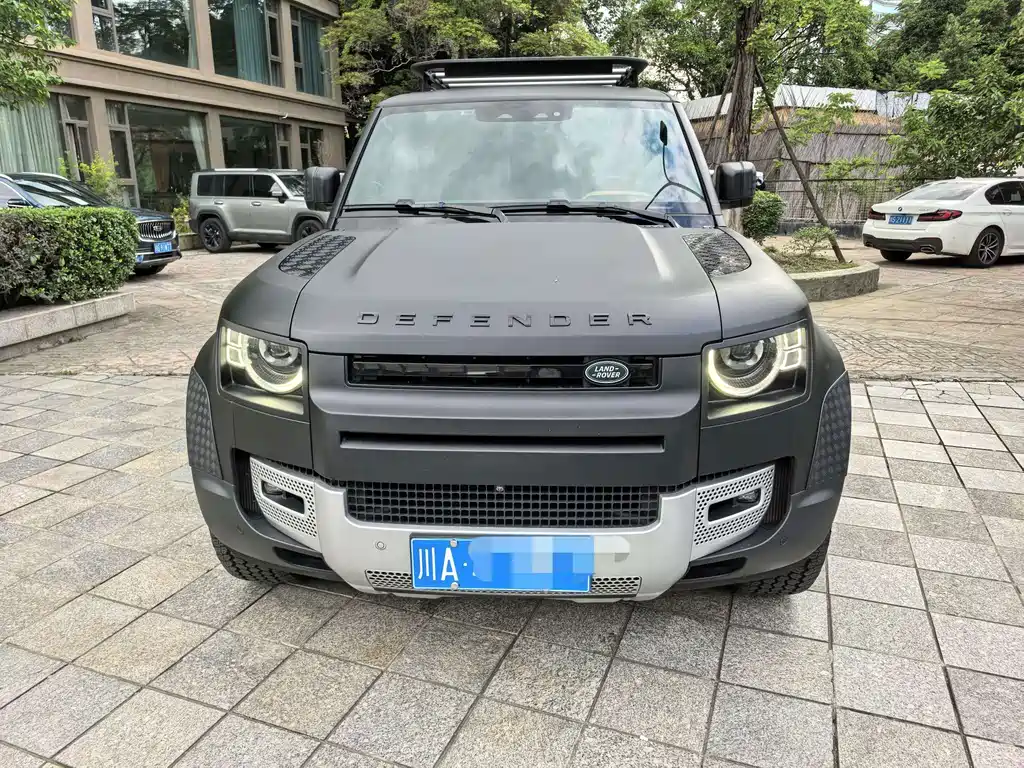 Land Rover Defender — фото 2