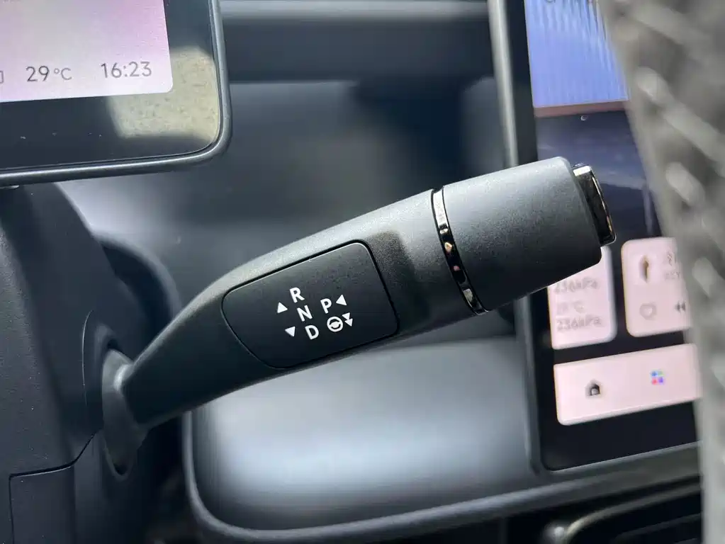 Leapmotor Leapmotor Lafa5 — фото 28