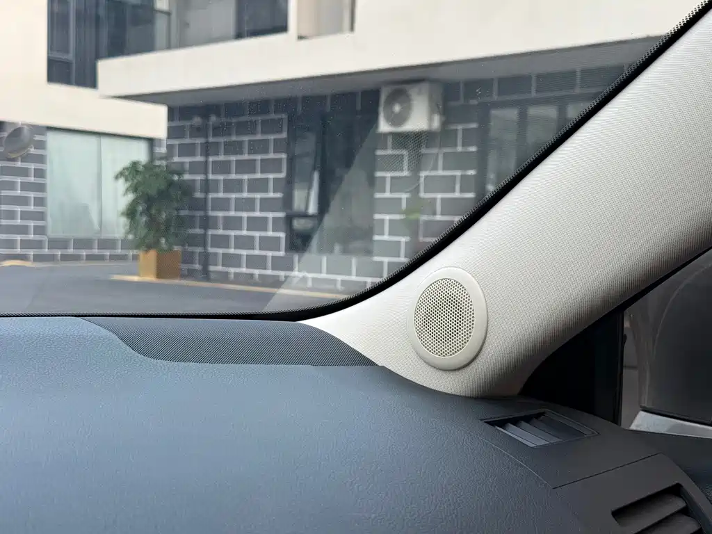 Lexus CT — фото 14
