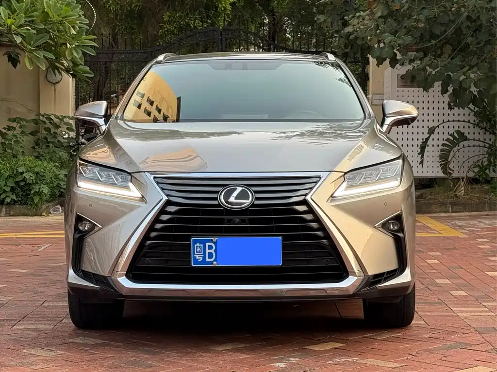 Lexus RX — фото 2