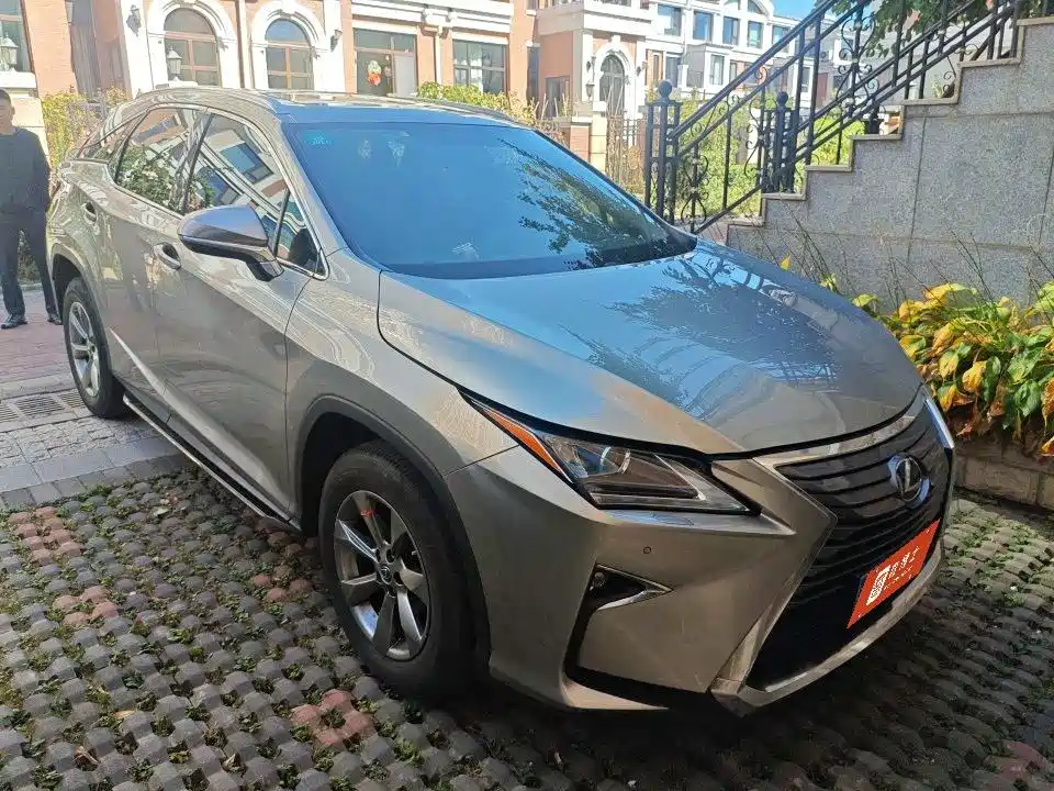Lexus RX — фото 2